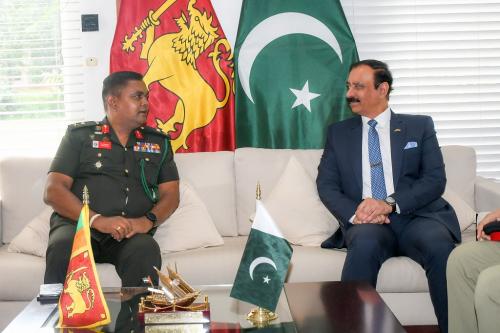 2_COMMISSIONER OF PAKISTAN TO THE DEFENCE SERVICES COMMAND AND STAFF COLLEGE