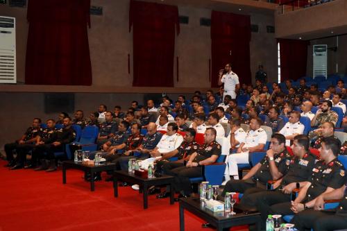 9_COMMANDER OF THE SRI LANKA ARMY ADDRESSES_2025