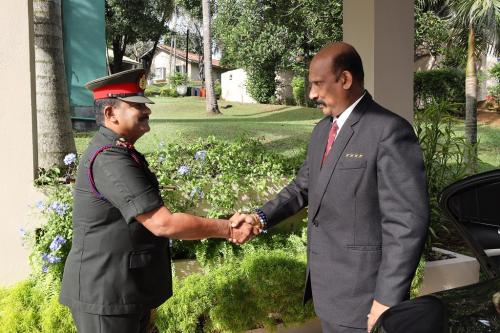 2022-THE SECRETARY TO THE MINISTRY OF DEFENCE RECEIVES A GRAND WELCOME AT THE DSCSC