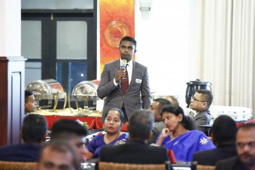 HON DEPUTY MINISTER OF DEFENCE ADDRESSES THE DINERS’ CLUB_25031410