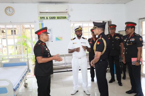 INDIAN ASSISTANT DEFENCE ADVISOR CALLS ON COMMANDANT OF DSCSC_2025_11
