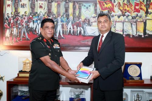 SECRETARY TO THE MINISTRY OF DEFENCE DELIVERS CUSTOMARY_2025_04