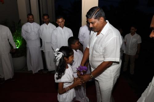Vesak (5)