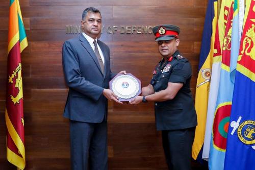2 COMMANDANT CALLS MOD